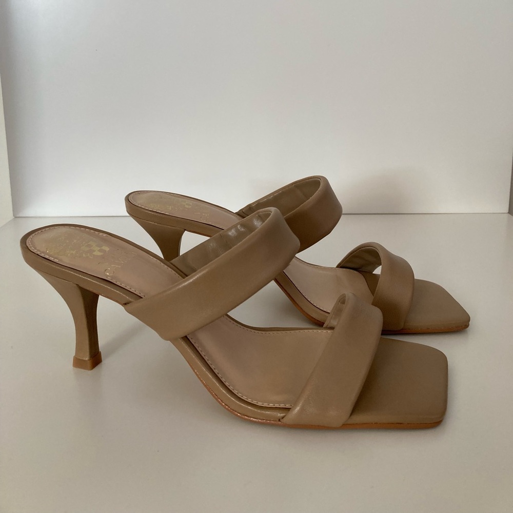 NEW-Vince Camuto two strap mule, size 8